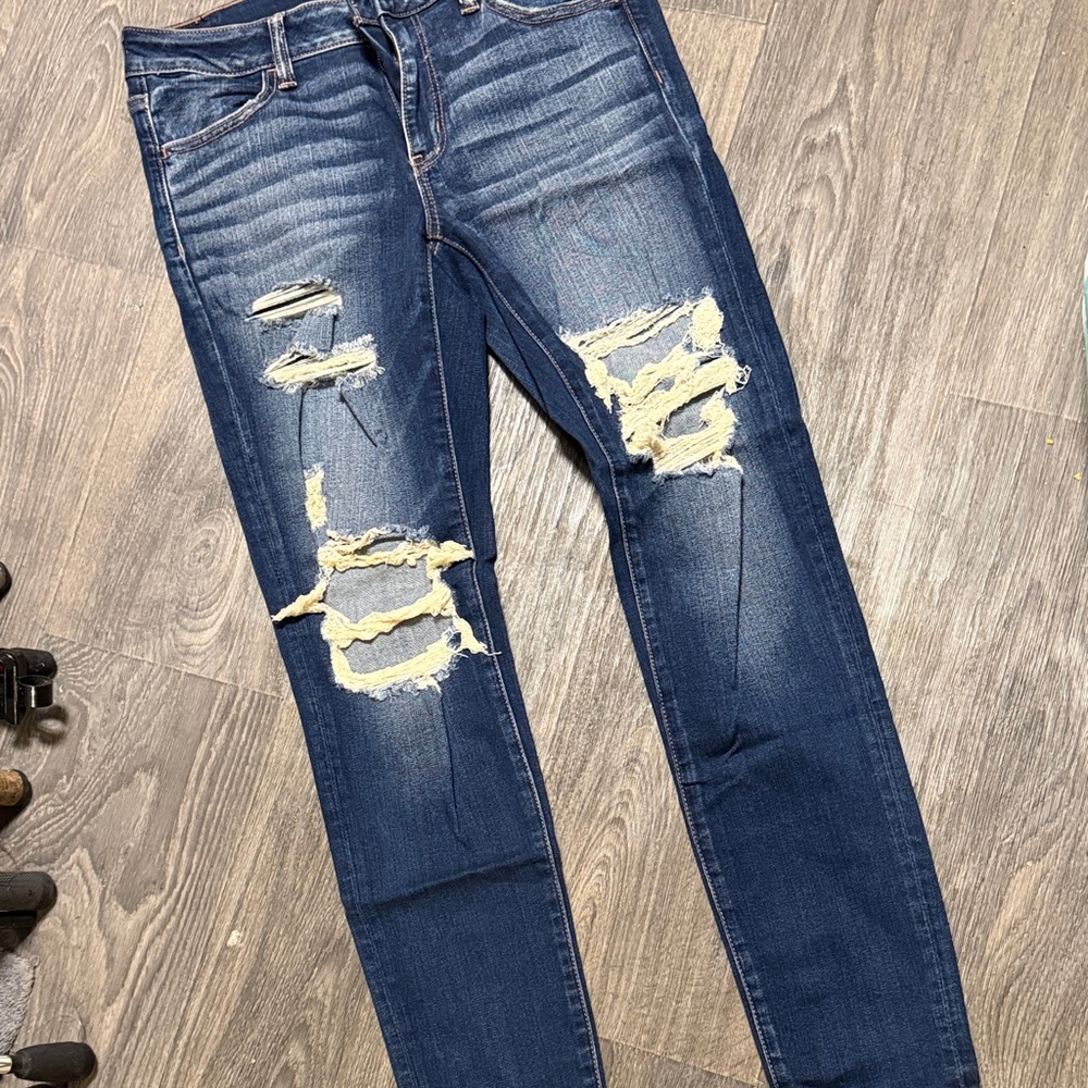 American Eagle Outfitters Super Stretch Blue Jeans